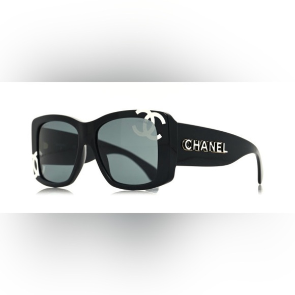 CHANEL Accessories - CHANEL Black and White Sunglasses